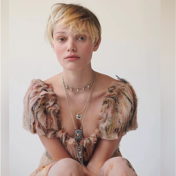 NWT Free People For What It's Worth Layered Necklace on Gold & Turquoise Combo - Picture 2 of 9